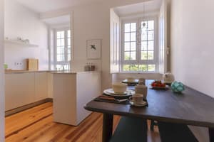 thumbnail: In-room dining