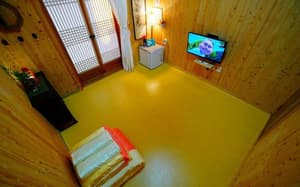 thumbnail: Room