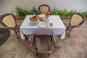 thumbnail: Breakfast area