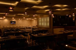 thumbnail: Restaurant