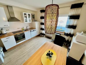 thumbnail: In-room dining
