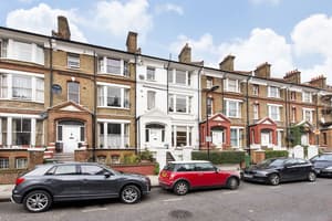 thumbnail: Front of property