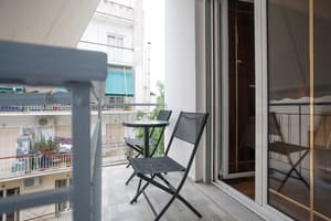 thumbnail: Balcony