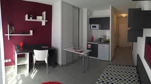 thumbnail: Private kitchenette