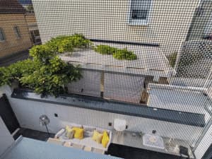 thumbnail: Courtyard view