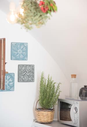 thumbnail: Interior detail