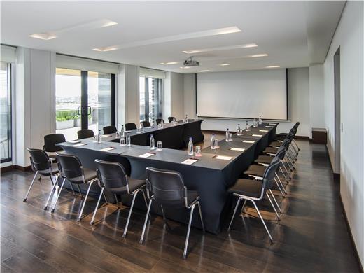 On-Site,Business/Events,Meeting Room