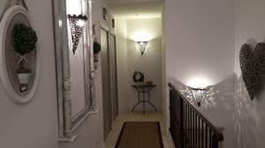 thumbnail: Interior detail