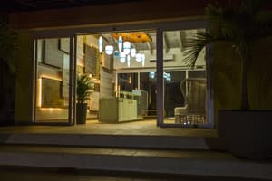 thumbnail: Reception