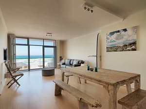 thumbnail: In-room dining