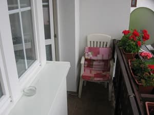thumbnail: Balcony