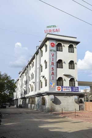 thumbnail: Front of property