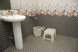 thumbnail: Bathroom sink