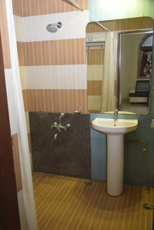 thumbnail: Bathroom