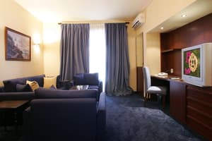 thumbnail: Living area