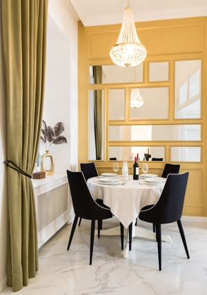 thumbnail: In-room dining