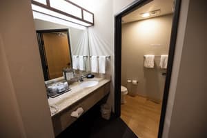 thumbnail: Bathroom