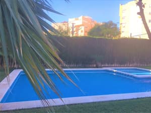 thumbnail: Pool