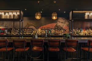 thumbnail: Bar (on property)