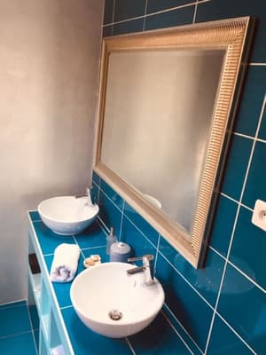 thumbnail: Bathroom sink