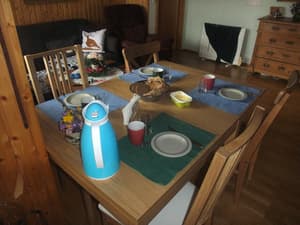 thumbnail: Breakfast area