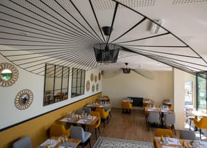 thumbnail: Restaurant