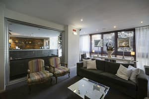 thumbnail: General view