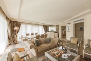 thumbnail: Living room