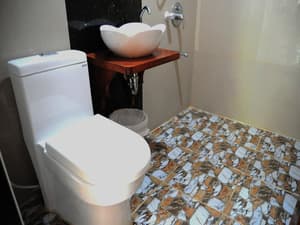thumbnail: Bathroom