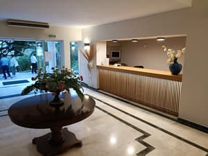 thumbnail: Reception