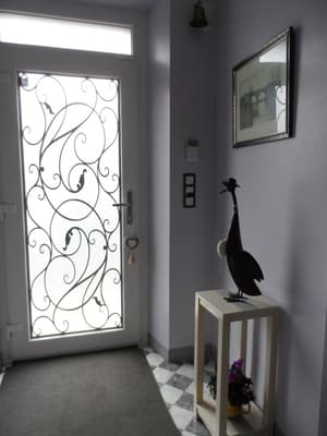 thumbnail: Interior entrance