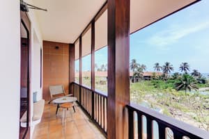 thumbnail: Balcony