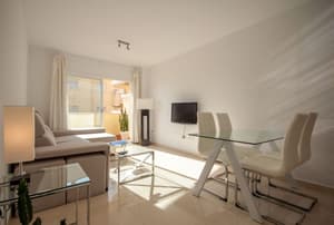 thumbnail: In-room dining
