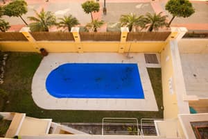 thumbnail: Pool