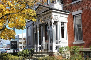 thumbnail: Front of property