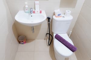 thumbnail: Bathroom sink