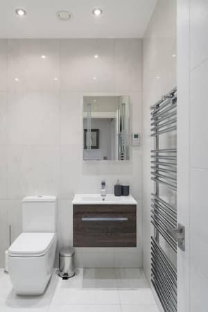 thumbnail: Bathroom