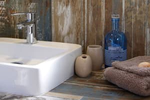thumbnail: Bathroom sink