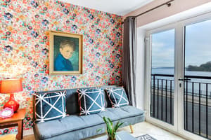 thumbnail: Living room