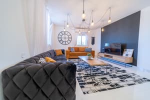 thumbnail: Living area