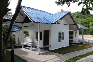 thumbnail: Exterior