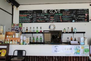 thumbnail: Bar (on property)