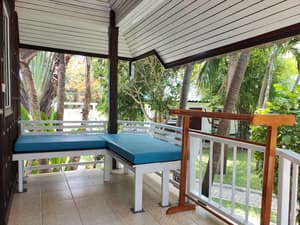thumbnail: Balcony