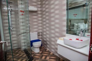 thumbnail: Bathroom