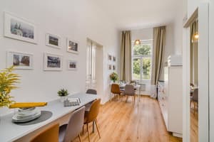 thumbnail: In-room dining