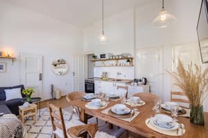 thumbnail: In-room dining