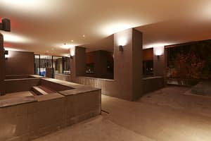 thumbnail: Public bath