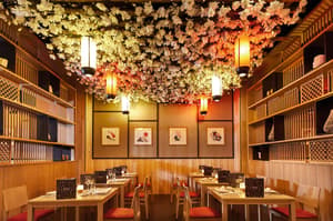 thumbnail: Restaurant