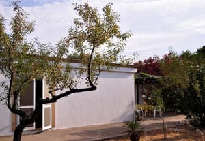 thumbnail: Exterior