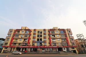 thumbnail: Exterior